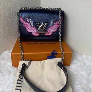 Louis Vuitton Epi Leather Twist MM